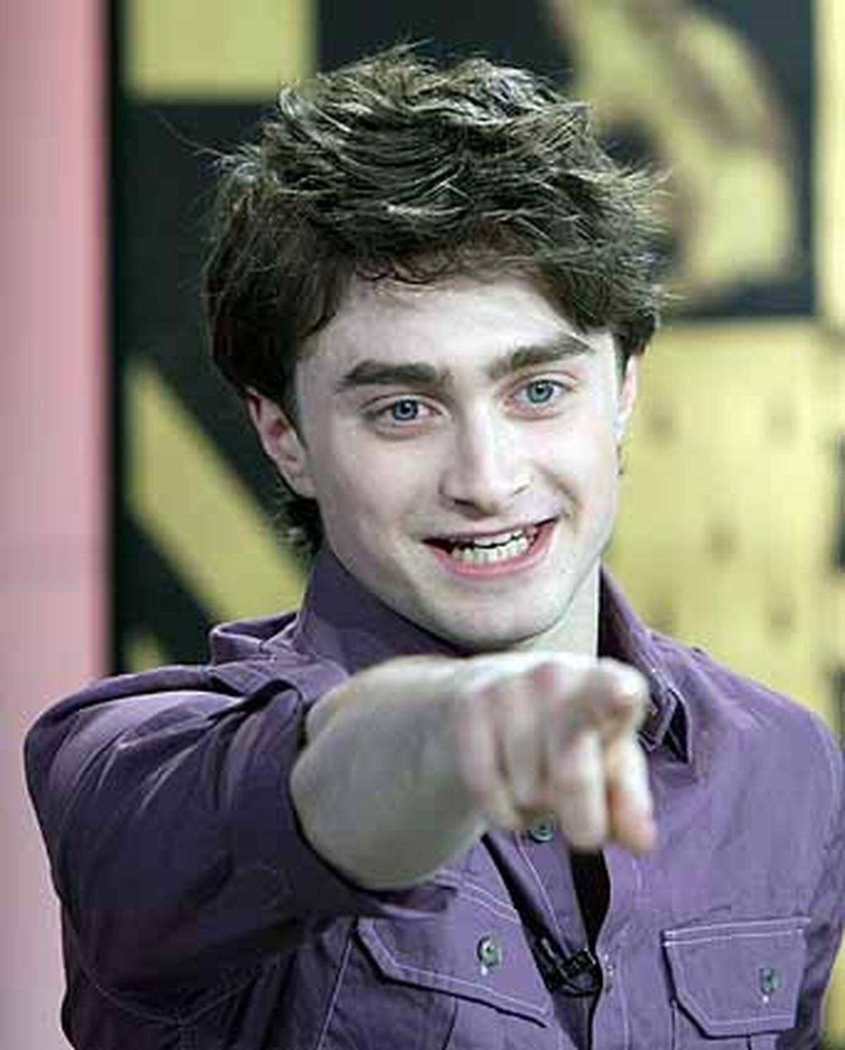 2007 folgt eine Hauptrolle in dem Film "December Boys", darin spielt Daniel Radcliffe einen Waisenjungen in Australien und erntet wieder Lob für seine schauspielerische Leistung.