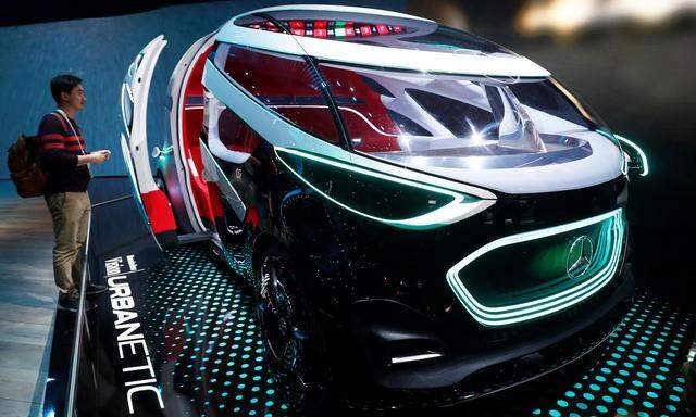 Bei der diesjährigen CES in Las Vegas zeigte Mercedes seine Vision eines autonom fahrenden Autos („Urbanetic“).