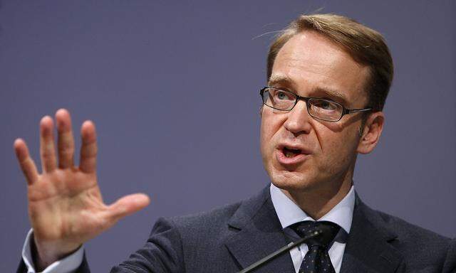 President of German Bundesbank Weidmann speaks on the podium during the Frankfurt Euro Finance Week in Frankfurt