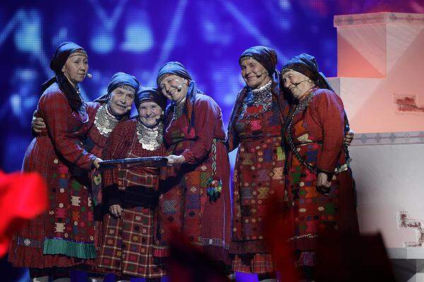 Russland war bei den Buchmachern auf Platz zwei gereiht und wurde mit 259 Punkten tatsächlich Zweiter. Die zwischen 56 und 76 Jahre alten Mitglieder der Popomatruppe Buranovskiye Babushki  begeisterten auch im Finale mit ihrem Lied "Party for Everybody" sowie ihrem Freak- und Knuddelbonus.