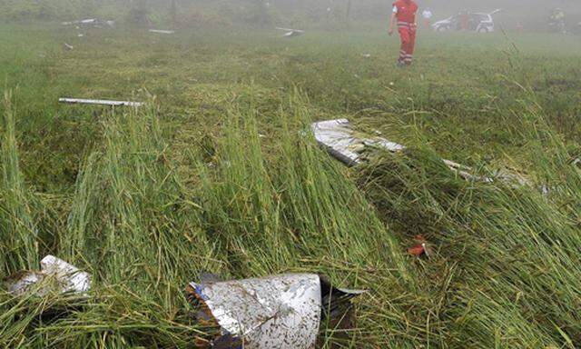 Sportflugzeug Niederoesterreich abgestuerzt Zwei