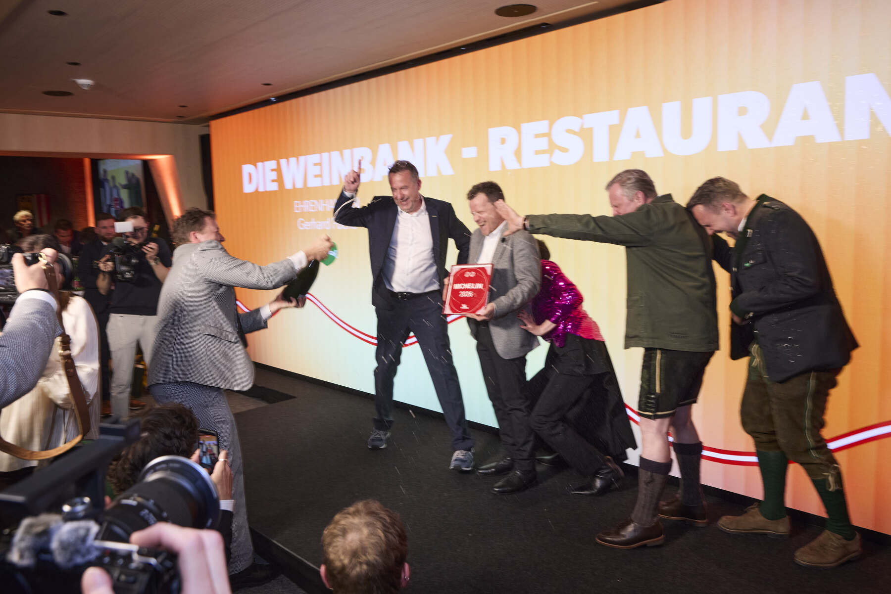 Michelin-Feier auf dem Dachstein: „Es riecht hier jetzt schon ziemlich nach Alkohol“  [premium]