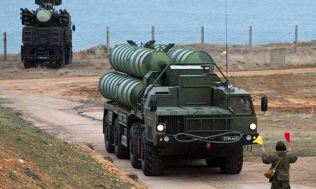Komponenten des russischen S-400-Luftabwehrsystems sollen diese Woche in der Türkei eintreffen.
