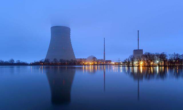 Laut dem Vorschlag der Kommission sollen neue Atomkraftwerke, die bis zum Jahr 2045 die Baugenehmigung erhalten haben, unter Umständen als „grün“ gelten. (Symbolbild)