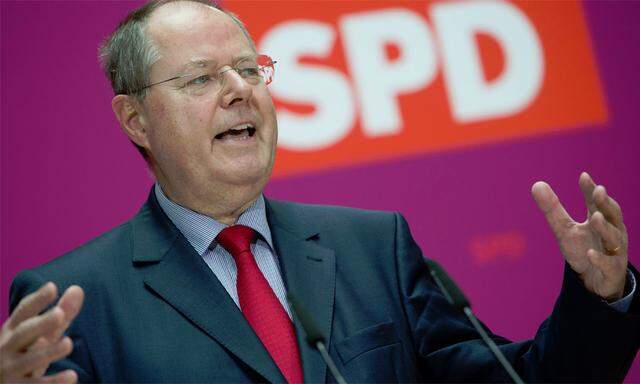 SPDKanzlerkandidat Steinbrueck wegen Beratertaetigkeit