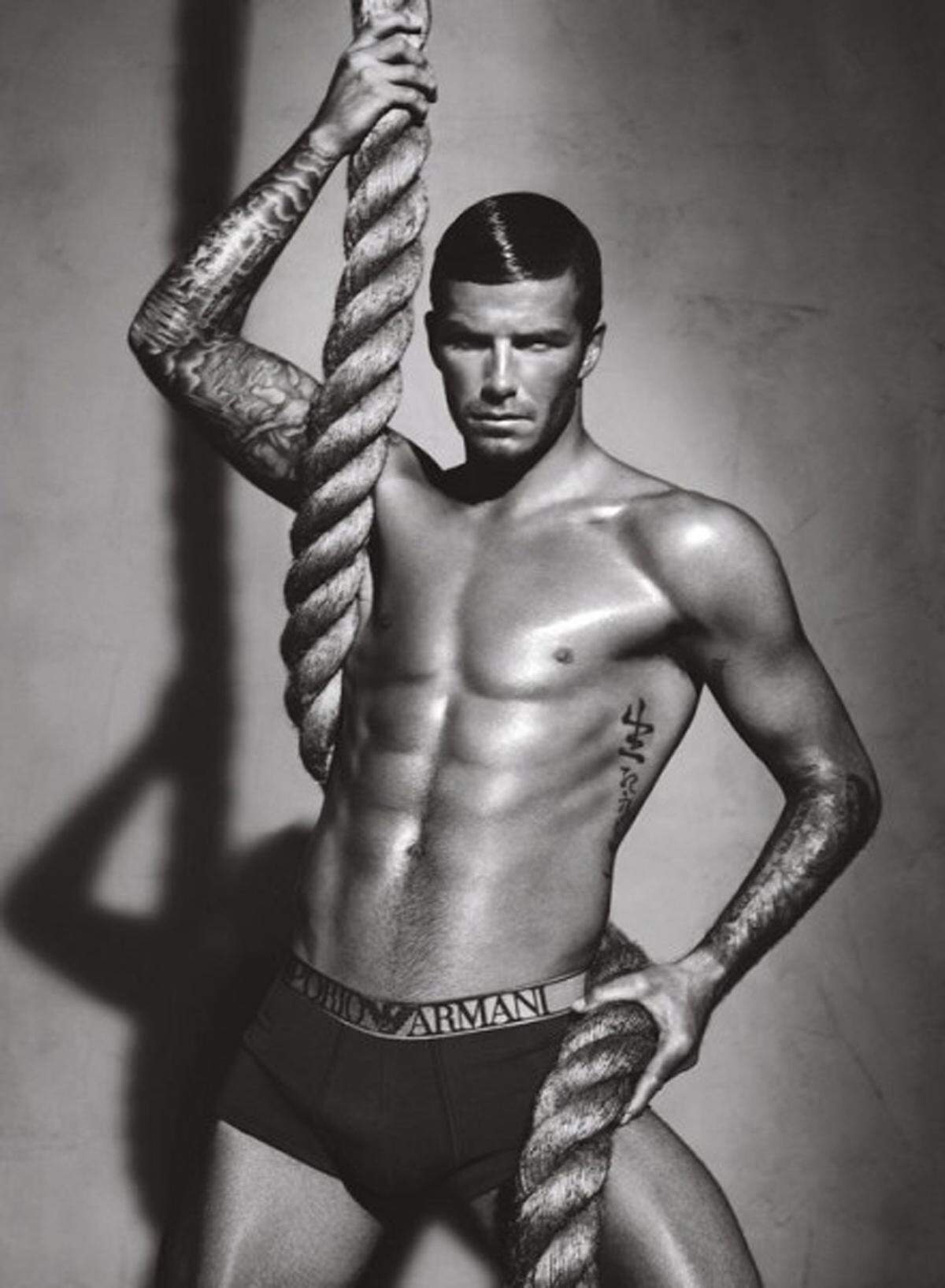 Damit löste Ronaldo damals den zehn Jahre älteren David Beckham ab. Auch er war schon vor H&amp;M für seinen werbetauglichen Bauch bekannt.