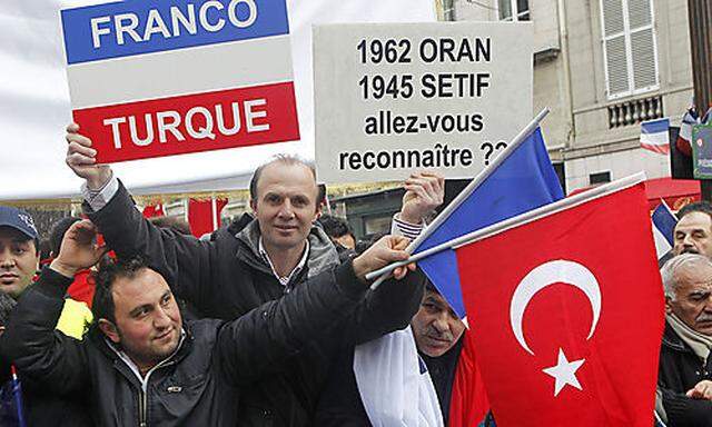Türkischer Botschafter aus Paris abgereist 