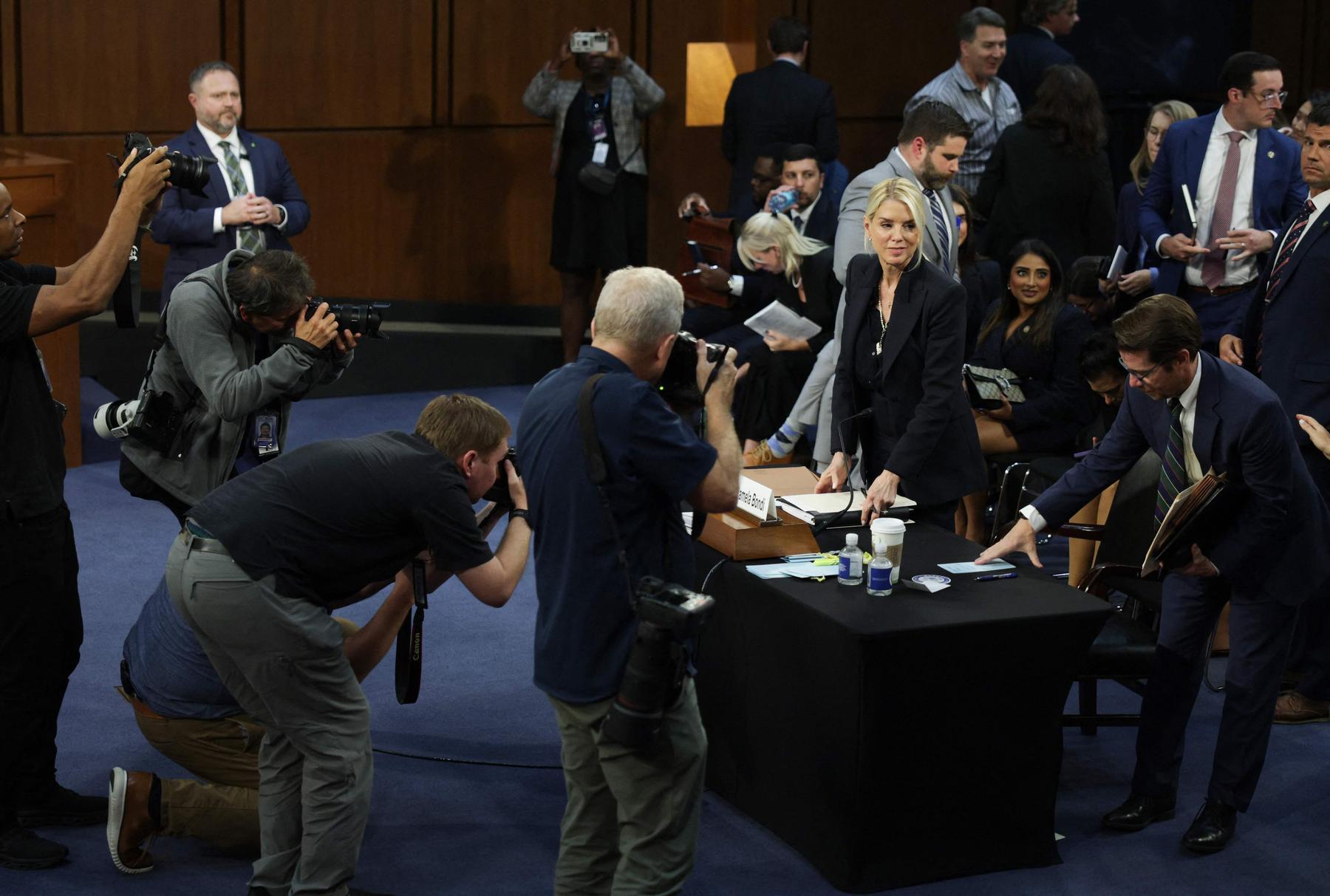 Senate lambasts Bondi over Epstein