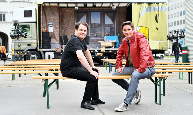 David Czifer und Max Mayerhofer (v. l.), hier vor ihrem Auftritt in Floridsdorf.