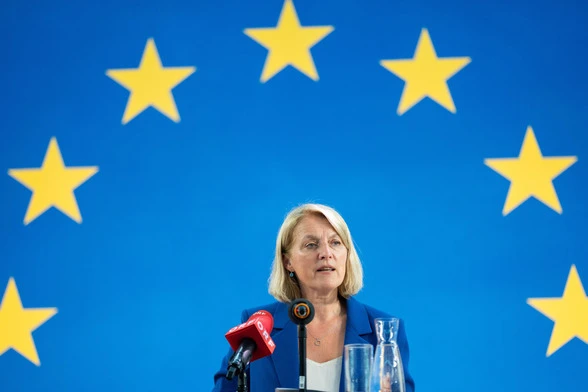 Archivbild: SPÖ-EU-Abgeordnete Evelyn Regner während einer der Pressekonferenz zum Thema "Demokratie braucht Gerechtigkeit - Konzepte für faire Steuern in Österreich und Europa" in Wien.