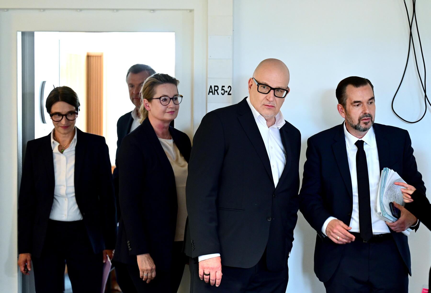 Austria's week of decisions: Budget, ORF chief election, and FPÖ's rise