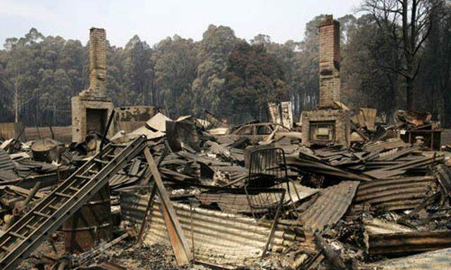 1200 Häuser wurden durch die Brände zerstört.
