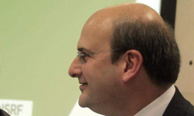 Hatzidakis 