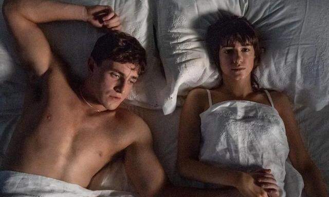 „Normal People“. Die Serien-Adaption des Romans von Sally Rooney zeigt Liebende, die sich im Bett wirklich verstehen wollen (und das außerhalb nicht immer schaffen).