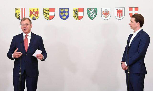 Oberösterreichs Landeschef Thomas Stelzer (ÖVP) und Kanzler Sebastian Kurz (ÖVP)