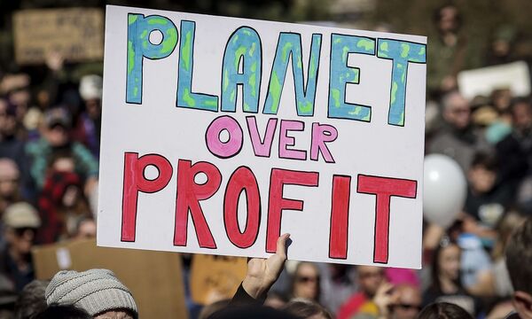 US-CLIMATE-ACTIVIST-GRETA-THUNBERG-HOLDS-'FRIDAYS-FOR-FUTURE'-EV