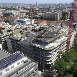 Der Rohbau des Signa-Kaufhauses Lamarr auf der Mariahilfer Straße ist so gut wie fertig. Wie geht es weiter?