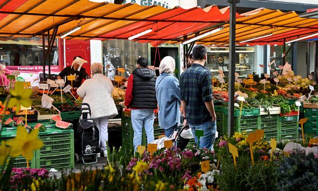 Vor allem das Zusammenleben mit Muslimen wird negativ bewertet