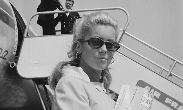 Catherine Deneuve , 1965