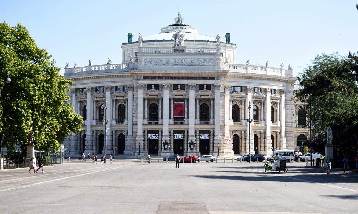 Der Schaden für das Burgtheater sei "immens", sagt der kaufmännische Geschäftsführer.