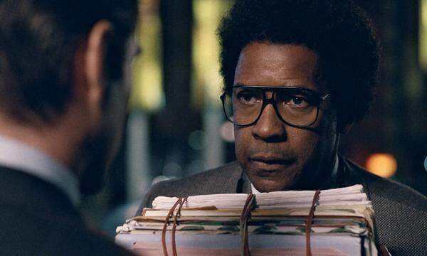 Auch Denzel Washington (63) war erneut nominiert. Im Vorjahr war er mit "Fences" im Rennen, heuer als "Roman Israel, Esq.": Washington gibt hier einen Anwalt in Los Angeles. Eine untypische Rolle: Wo sonst bei Washington oft Action dominiert, ist es hier juristische Wortakrobatik. Und eher uncoole Haare.