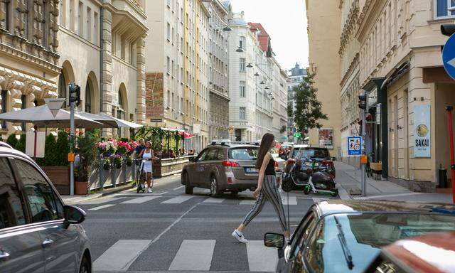 Die Begegnungszone in der Florianigasse habe ohne bauliche Veränderungen nicht die erhofften Verkehrsänderungen erbracht, heißt es vom Bezirk.