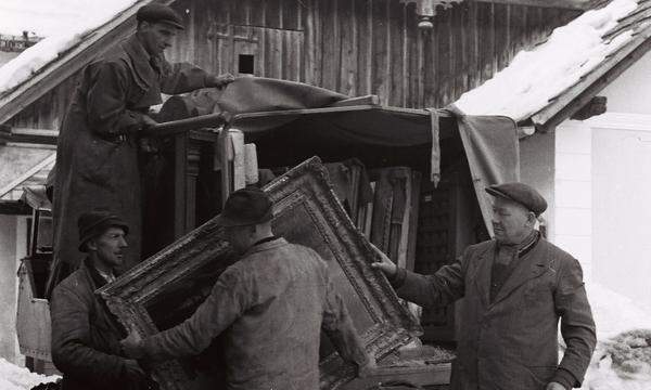 Die Nazis lagerten im Salzbergwerk Altaussee Kunst ein, hier ein Foto von 1943/44. 