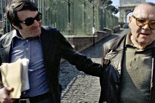 "Le dernier des injustes" von Claude Lanzmann Der streitbare Dokumentarist Claude Lanzmann präsentiert sein außerordentliches Epos über über Benjamin Murmelstein, den Judenältesten im KZ Theresienstadt. In Cannes wurde der Film bejubelt, der aus einem "Überbleibsel" für den neunstündige Dokumentarepos "Shoah" von 1985 entstand. Lanzmann führte für "Shoah" viele Interviews, einige kamen nicht in den Film. Aus den Gesprächen, die er 1975 mit Murmelstein eine Woche lang in Rom führte, entstand nun ''Letzte der Ungerechten''.
