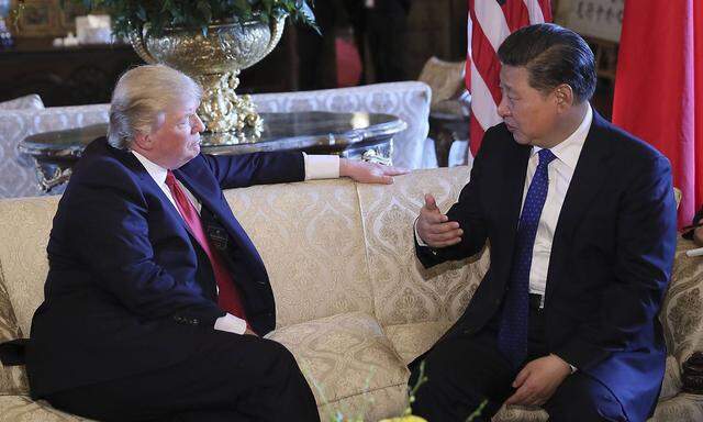 Chinas Präsident Xi Jinping (re.) war im April bei US-Präsident Donald Trump zu Gast.