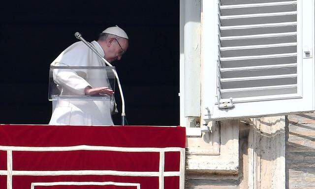 Papst Franziskus äußert sich in einem Vorwort eines Buches zu Kindesmissbrauch.