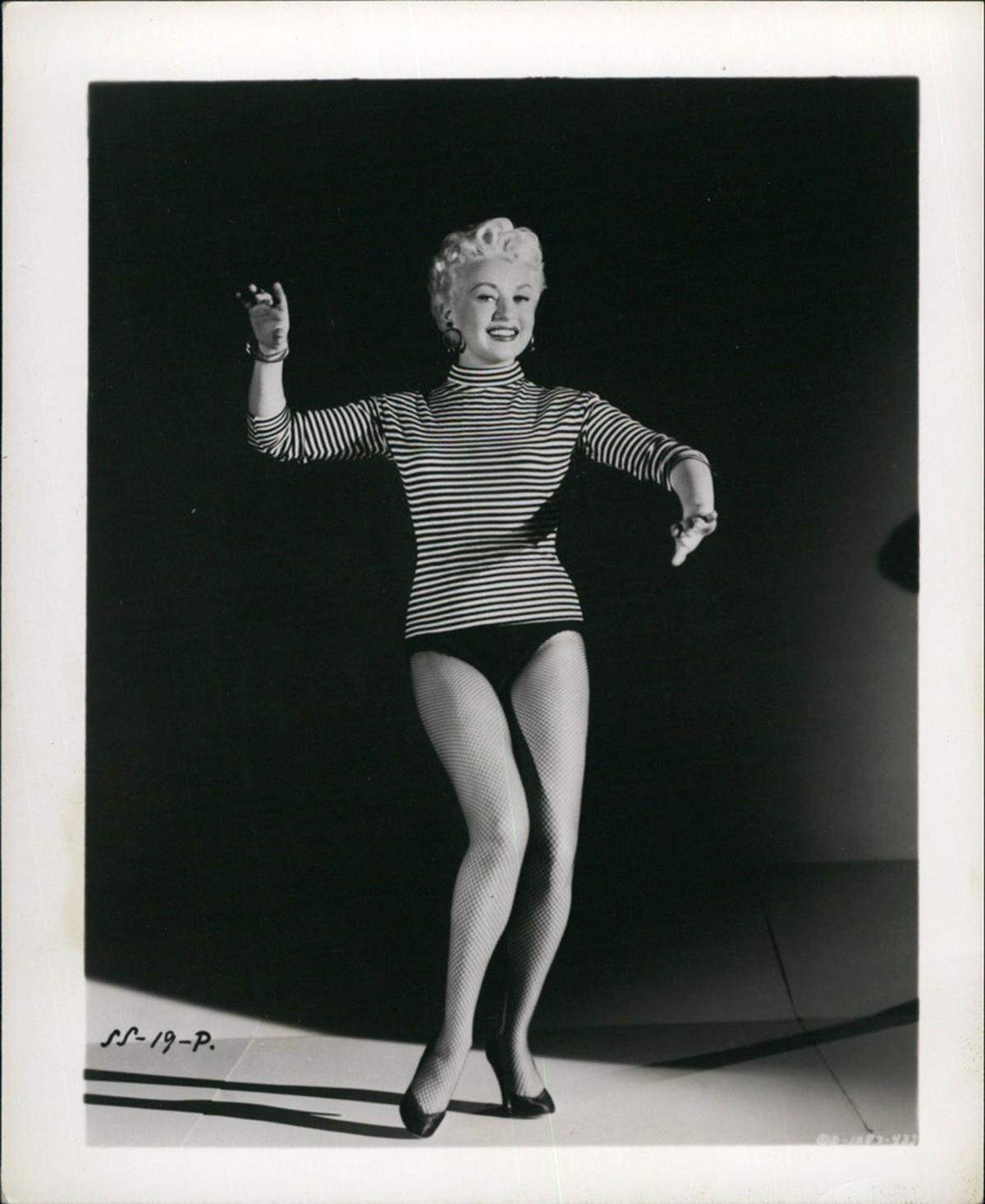 In den Vierzigern hieß das Lieblings-Pin-Up-Girl der amerikanischen Soldaten Betty Grable. Die Tänzerin war für ihre "One-Million-Dollar"- Beine bekannt.