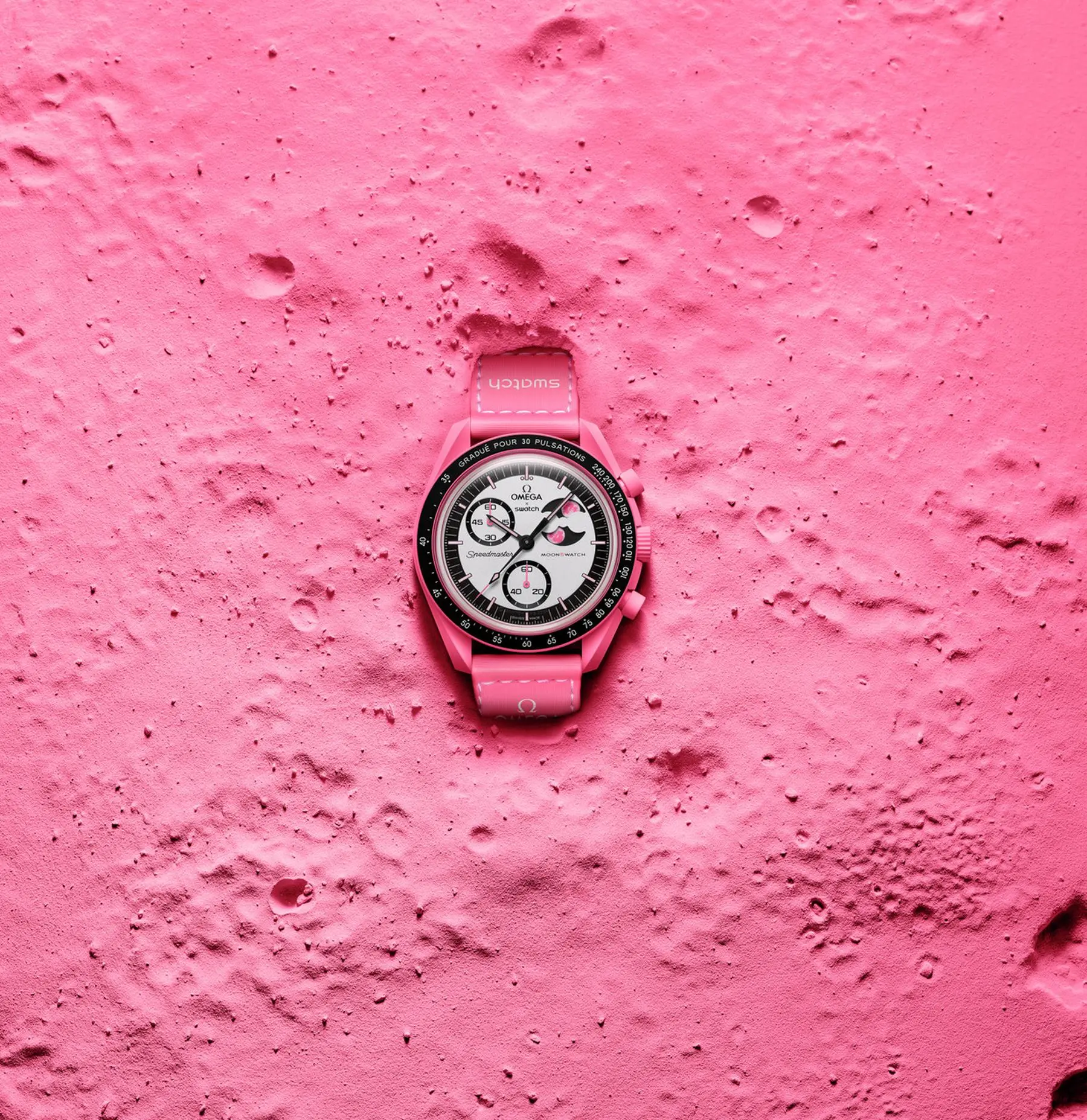 The new “MoonSwatch Mission to the Pink Moonphase” celebrates the “Pink Moon” in April, which this year appears as a micro moon.