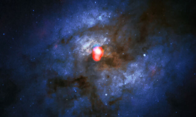 SPACE-GALAXY-ARP-220-ALMA