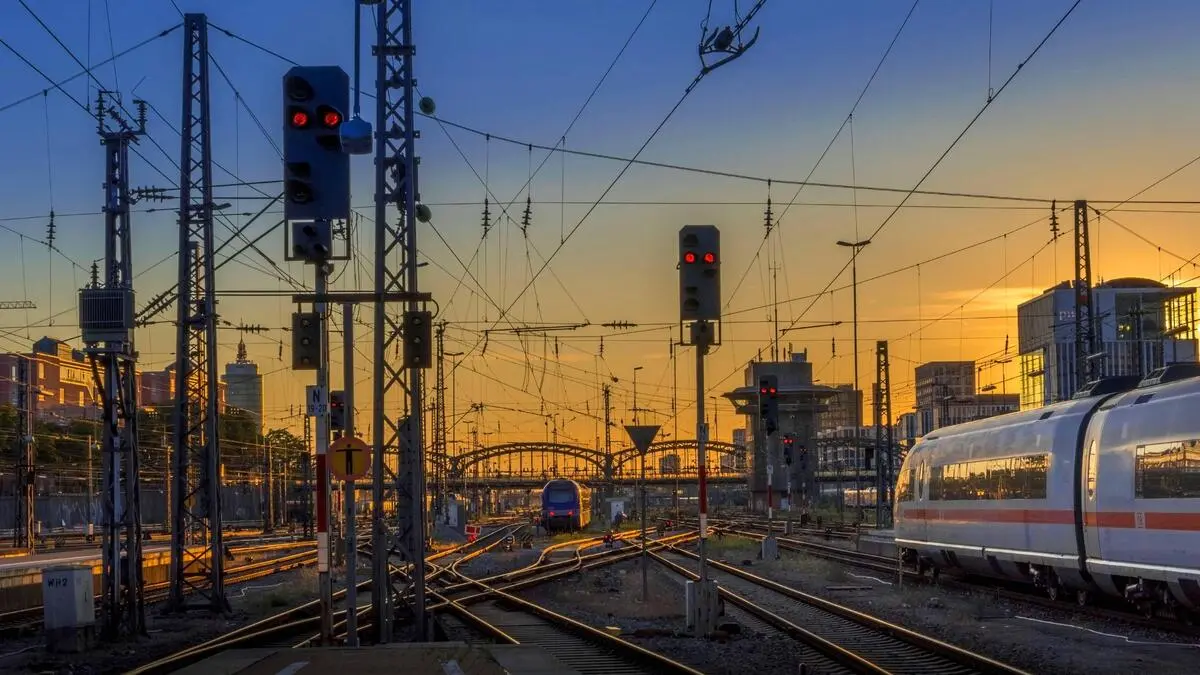 Bahn-Kommission-plant-digitalen-europ-ischen-Ticketschalter-premium-