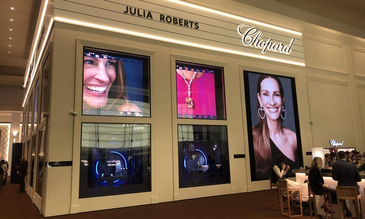 Großes Kino. Hollywoodstar Julia Roberts besuchte auf Einladung von Chopard die Uhrenmesse.