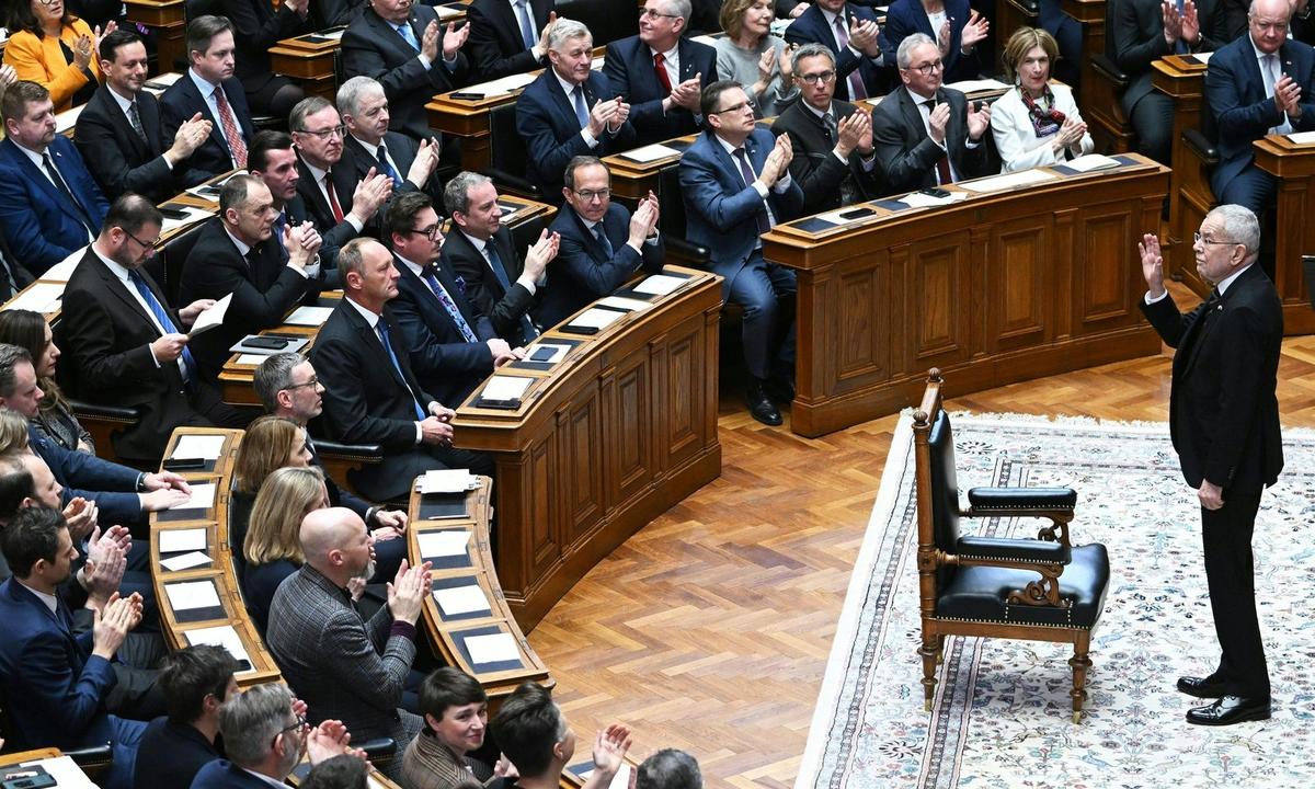  Van der Bellen erneut als Staatsoberhaupt angelobt