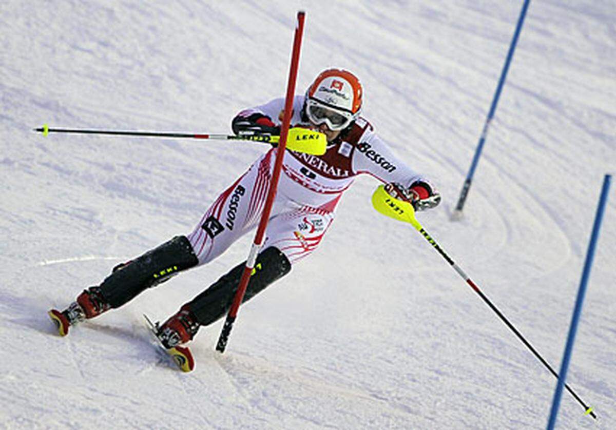 Einzig Romed Baumann kämpfte sich ins Ziel, hatte allerdings Respektabstand zu einer Medaille. Am Ende belegte er Rang acht und verpasste Bronze um 0,63 Sekunden.