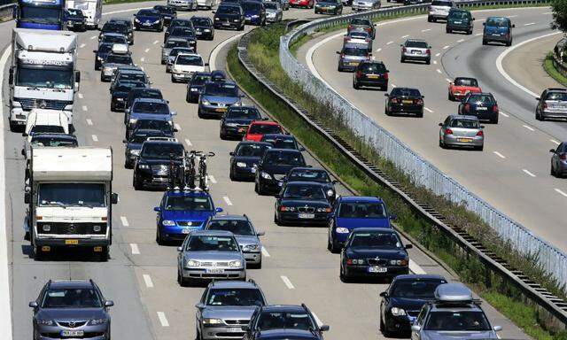 Auto fahren könnte wieder teurer werden.