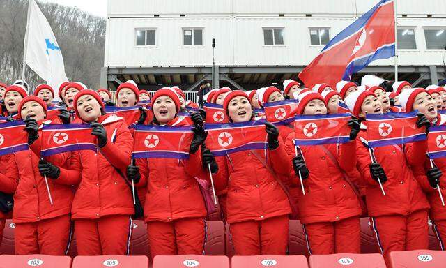 Nordkoreas Cheerleader-Team. 