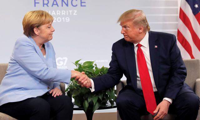 Angela Merkel und Donald Trump beim G-7-Gipfel in Frankreich