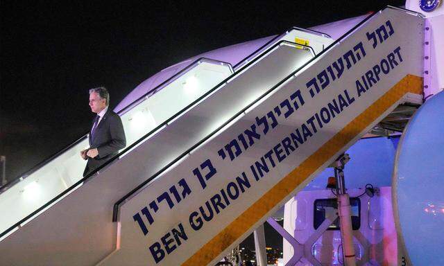 US-Außenminister Antony Blinken auf seiner fünften Nahost-Tour seit Kriegsbeginn. Tel Aviv ist am Mittwoch die vierte Station. 