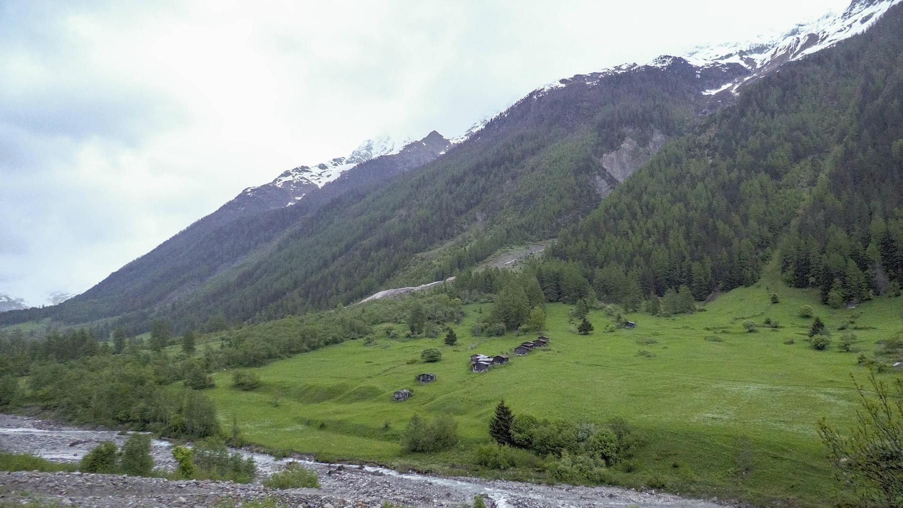Glacier root buries Swiss mountain village of Blatten, partly among themselves – diepresse.com