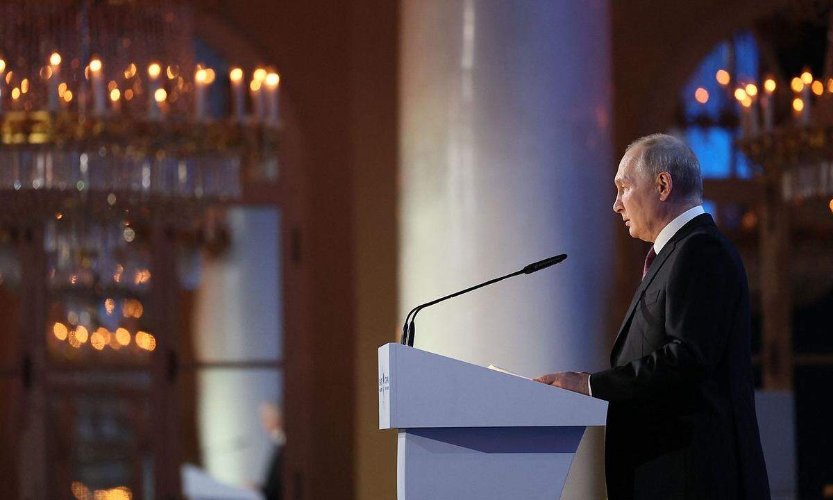 Putin bei einer Konferenz zu russisch-afrikanischen Beziehungen in Moskau.