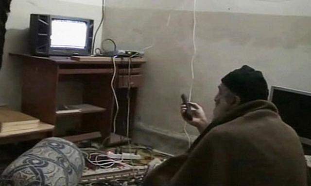 Ein Bild aus den von den USA veröffentlichten Videos von Bin Laden.