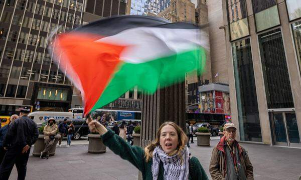 Pro-palästinensische Demonstration vor dem UNO-Hauptquartier in New York.