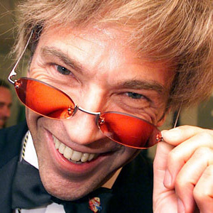 Närrisches Treiben: Schon Hypo-Crasharchitekt Jörg Haider hat Kärntens Finanzen gehörig aus dem Lot gebracht.