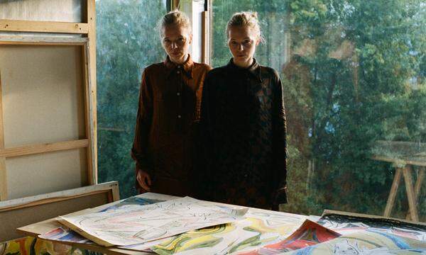 Stephanie und Melanie Hausberger in einem ihrer Ateliers.