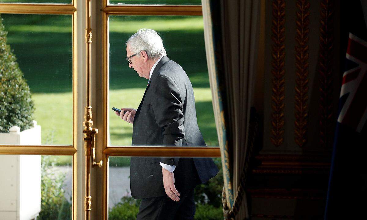 Die Europäische Union sucht eine neue Führungsspitze - und das Kandidatenkarussell gewinnt an Fahrt. Zuerst geht es um den Nachfolger des Luxemburgers Jean-Claude Juncker (im Bild) als Präsidenten der Europäischen Kommission. Einige Kandidaten haben selbst die Hand gehoben. Über andere Namen wird immer wieder spekuliert. Ein Überblick.