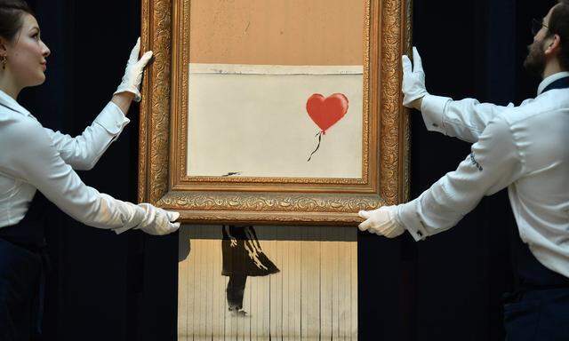 Banksys „Girl with Balloon“, zu „Love is in the Bin“ geschreddert.