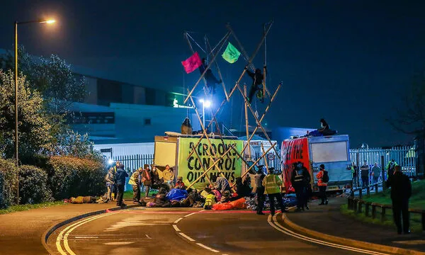 Die Blockade gegen die Zeitungen.